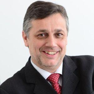 Bildung, Wissen, Vernunft, Irrationalität, Fakten & Fake News Portrait Andreas Klampfer